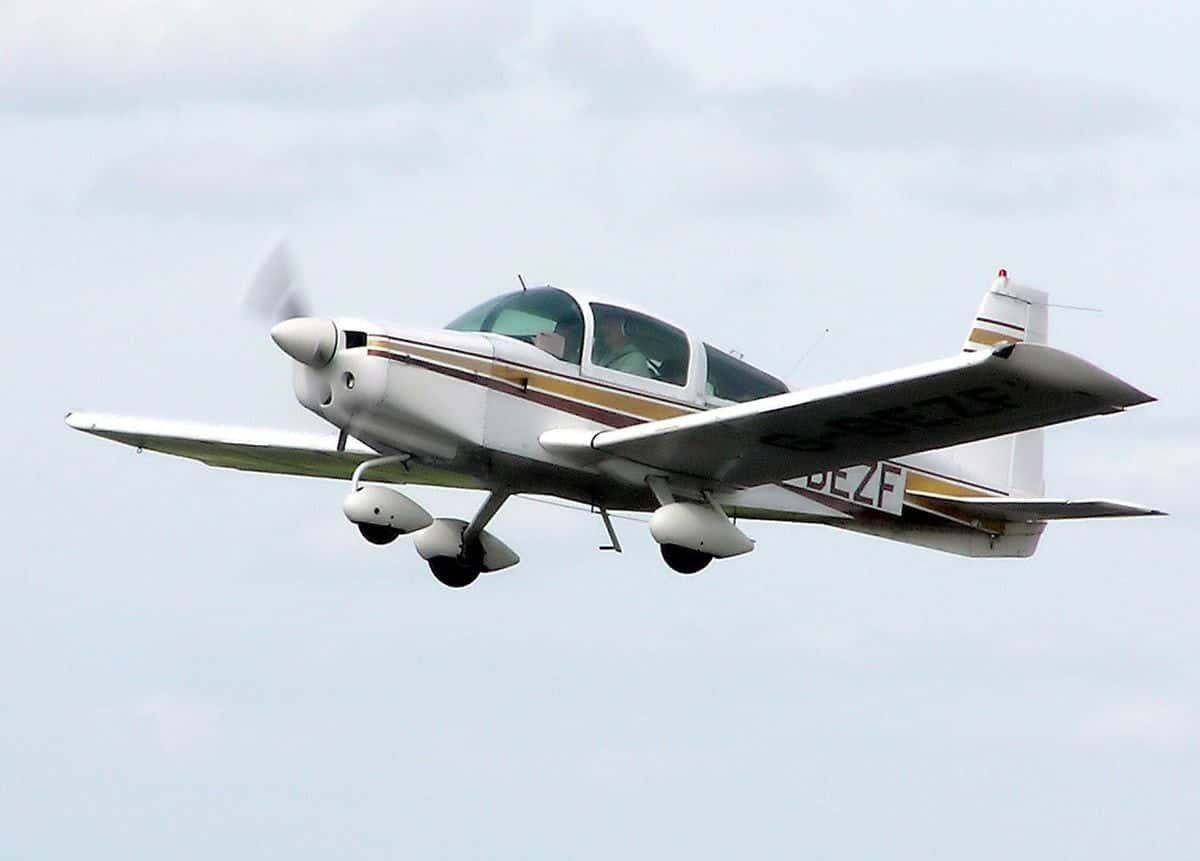 Is flying from regional airports better?