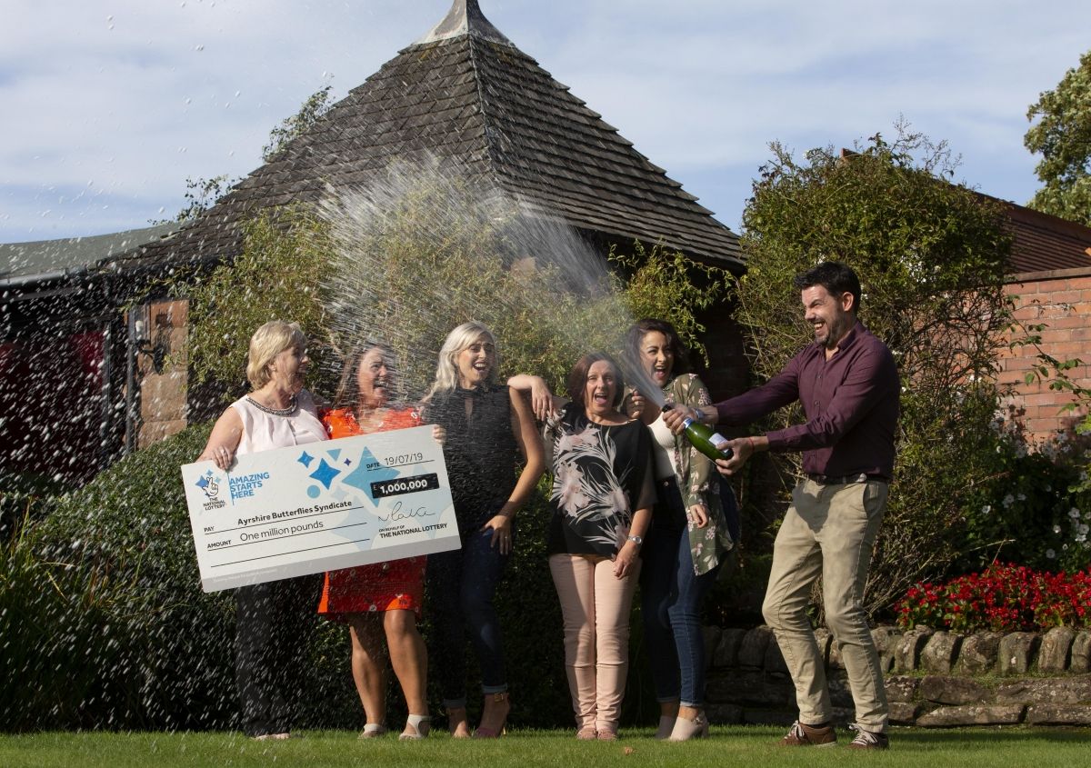 EuroMillions winning syndicate scoop £125,000 each
