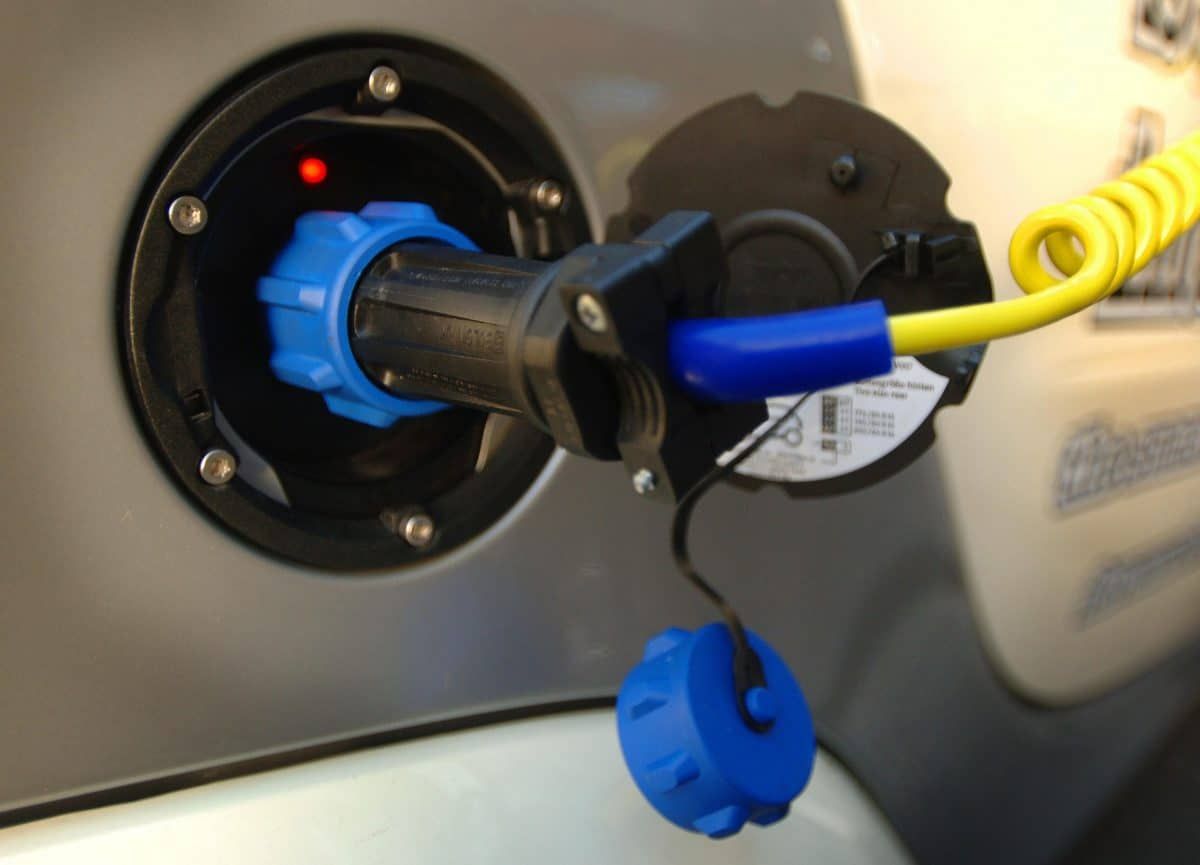 £400m funding boost for electric car charging