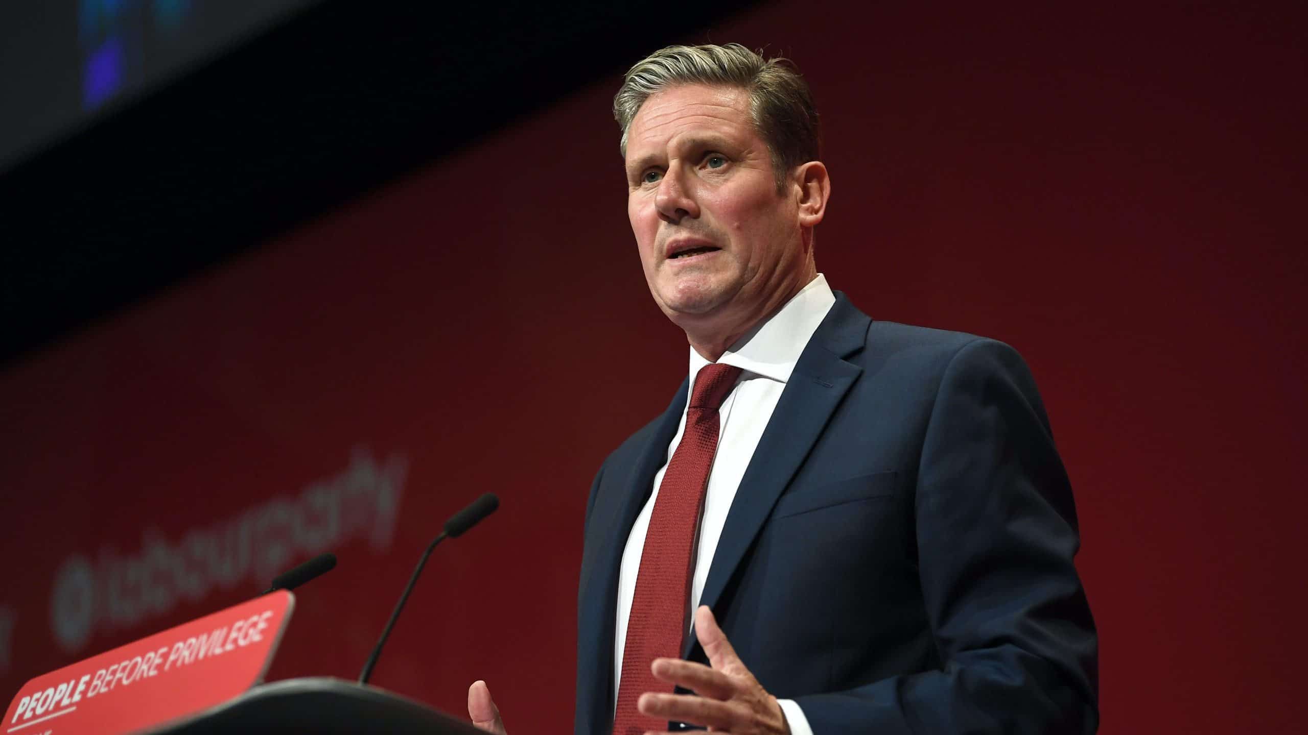 Starmer overtakes Johnson as voters’ preferred PM