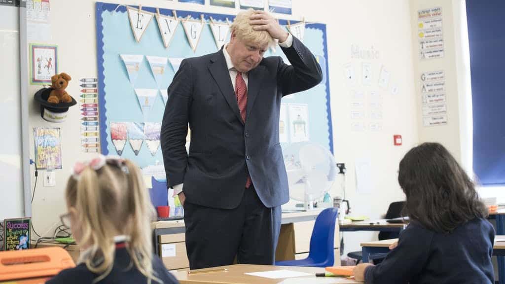 Labour take lead in polls following disastrous week for the government