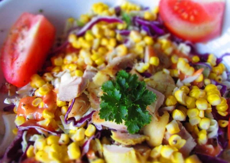 How To Make: Grilled Sweetcorn and Chicken Salad