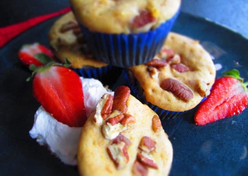 How To Make: Banana Pecan Muffins