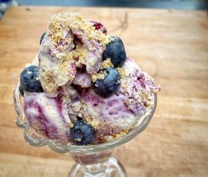 No-churn ice cream recipe landscape cheesecake ice cream