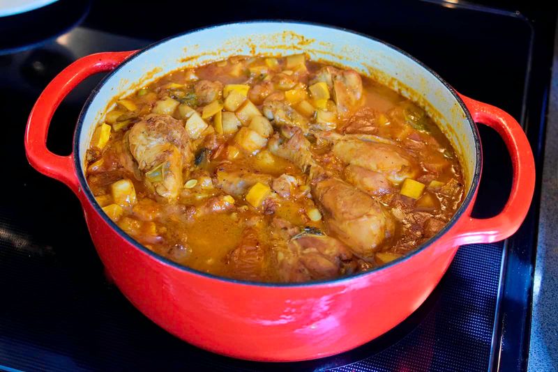 Beer braised chicken recipe: a simple one-pot dinner ideal for weeknights