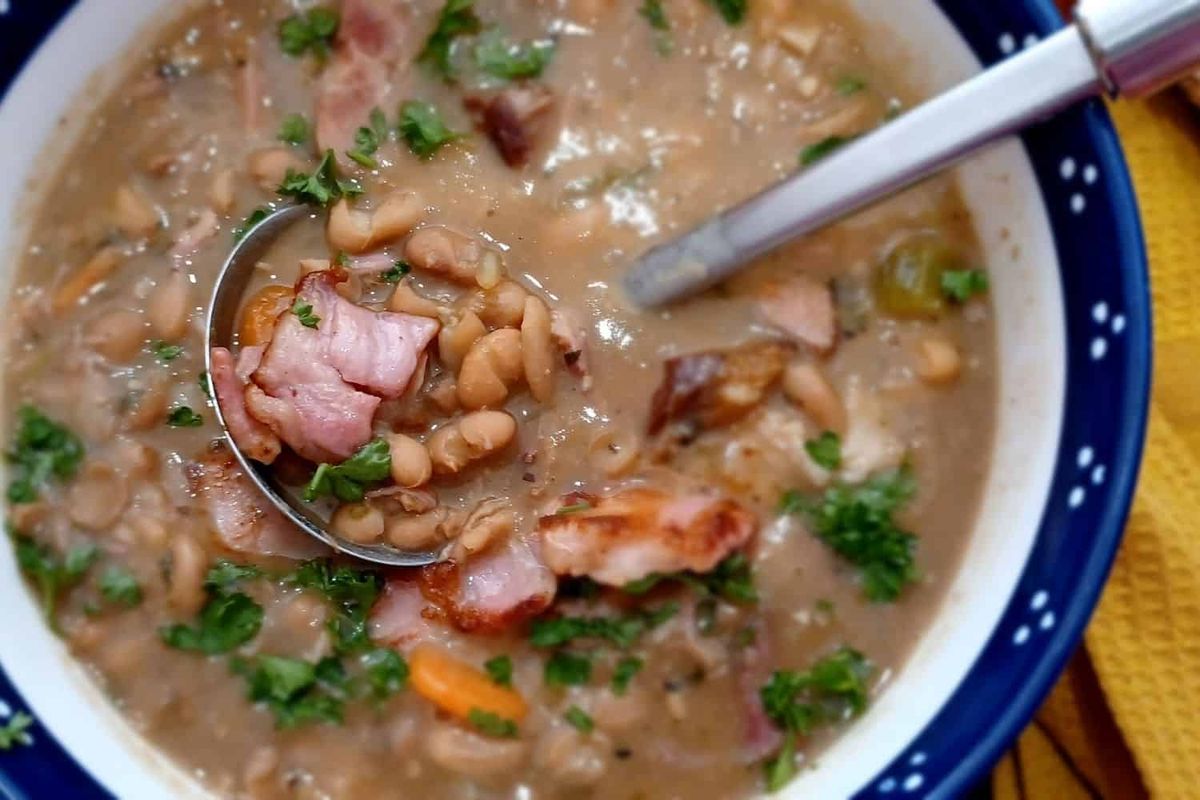 Bean Soup with Pork Shank or Eisbein - The London Economic