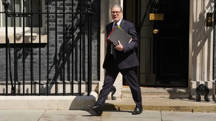 Sir Keir Starmer warned ‘honeymoon’ already over during first PMQs