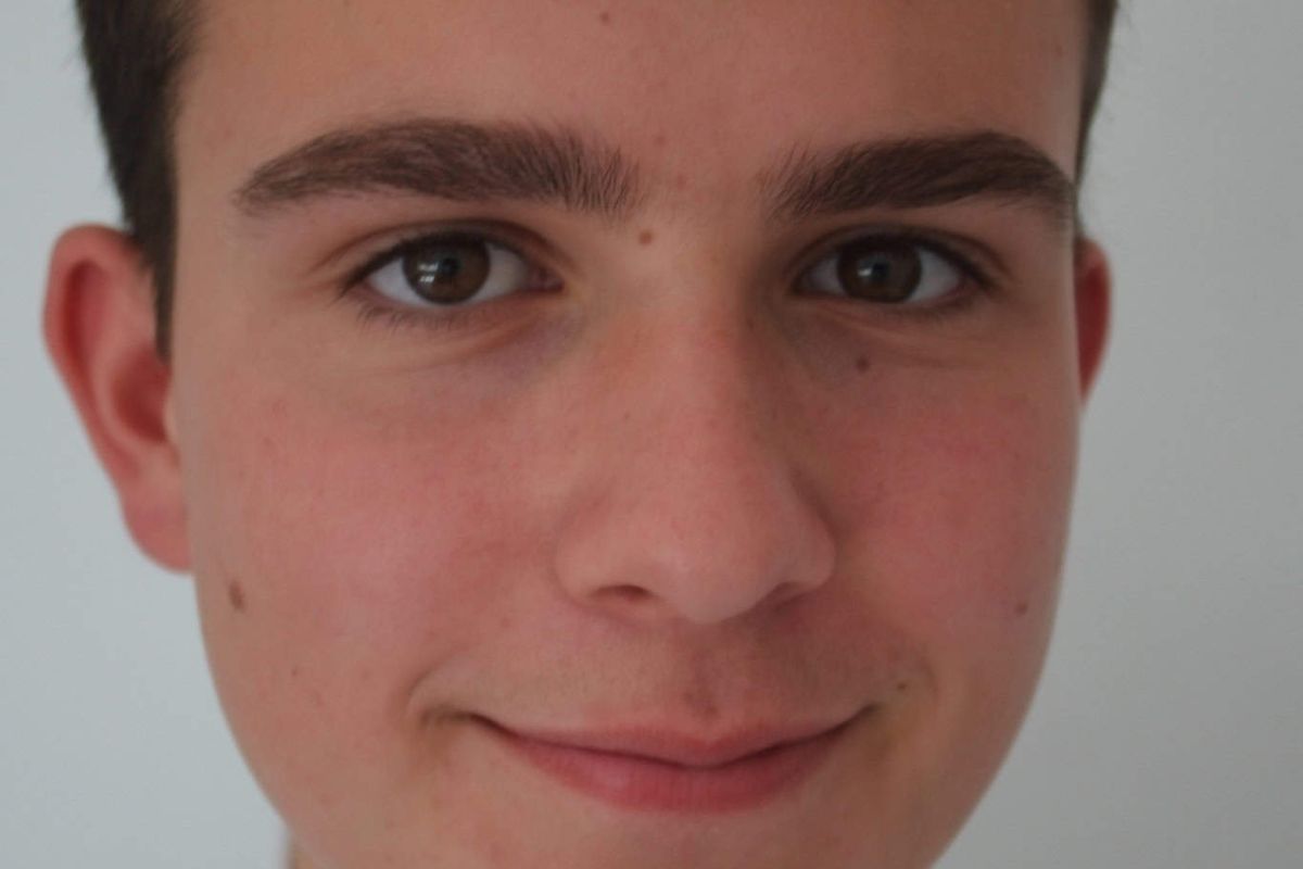 Andrew Tate launches 'Bruv Party'