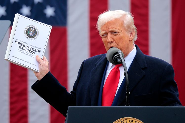 'Reverse Liberation Day' as US and China announce tariff reduction