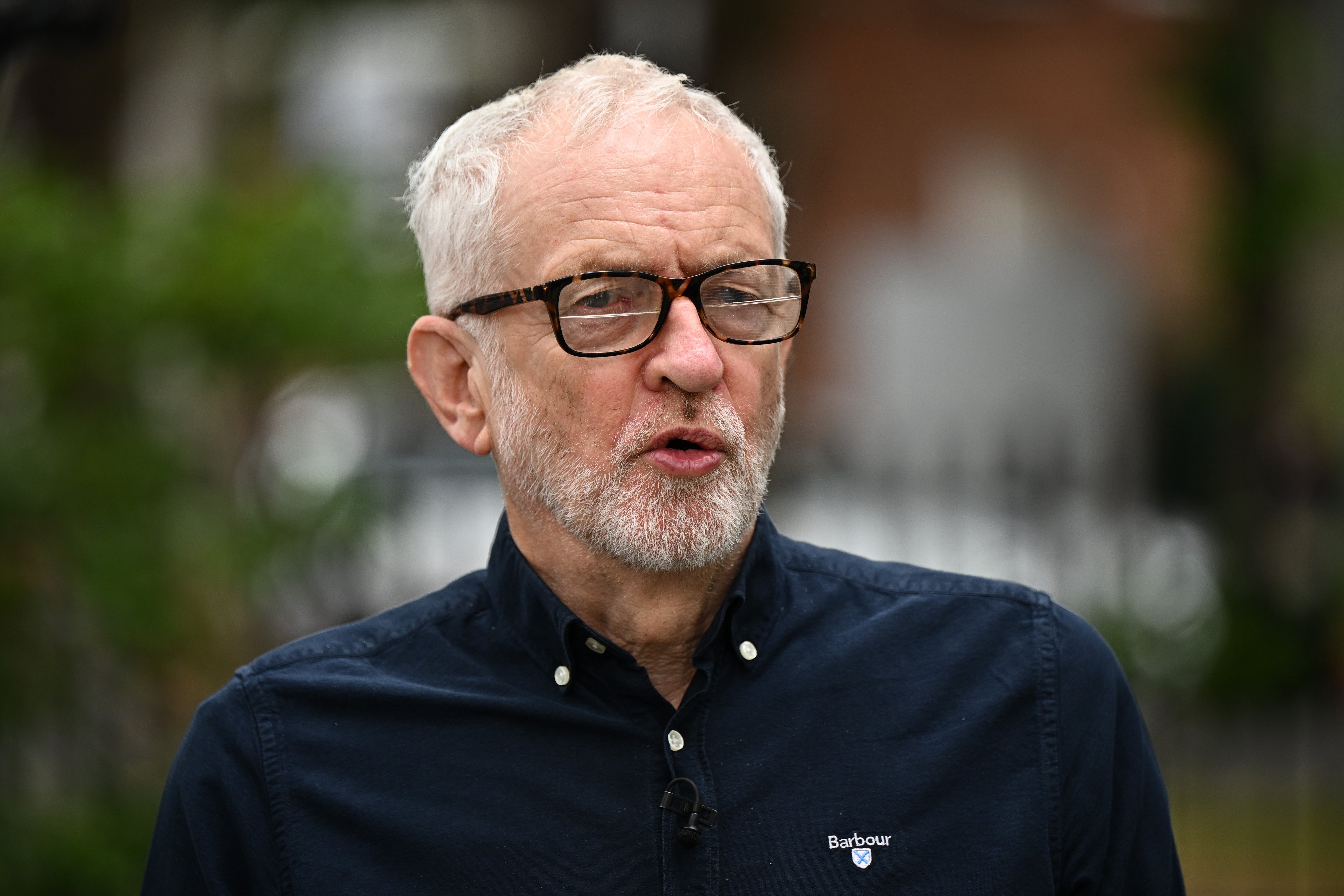 Young voters much prefer Jeremy Corbyn to Keir Starmer