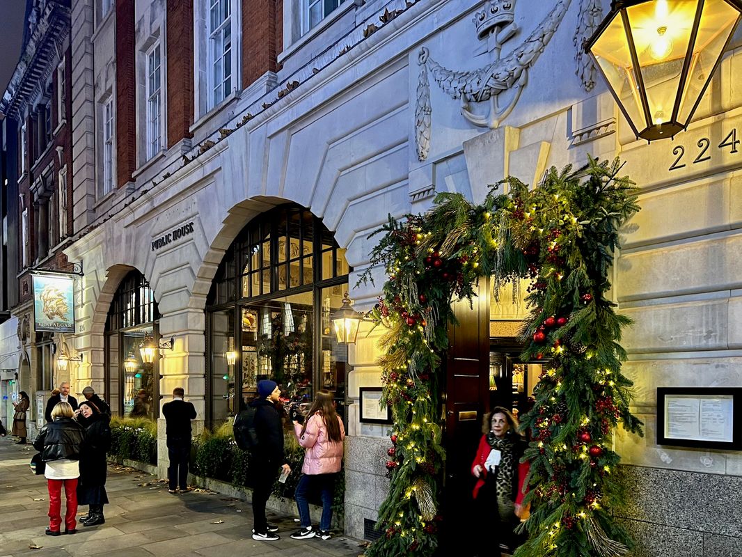 Restaurant review: The Trafalgar, King’s Road, Chelsea