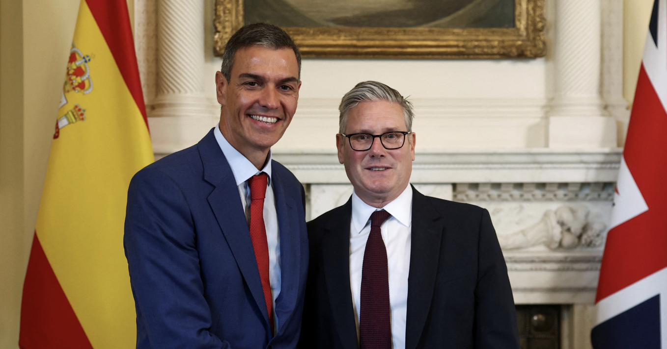 Spain says it ‘absolutely’ supports the UK rejoining the EU