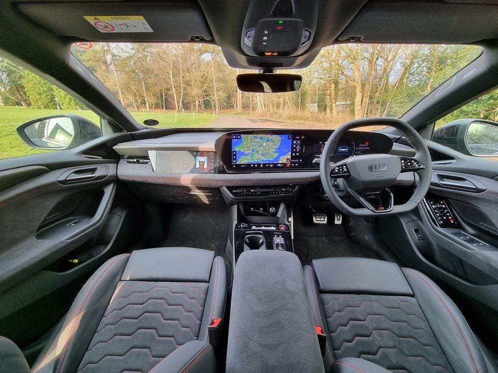 Audi A6 e-tron interior