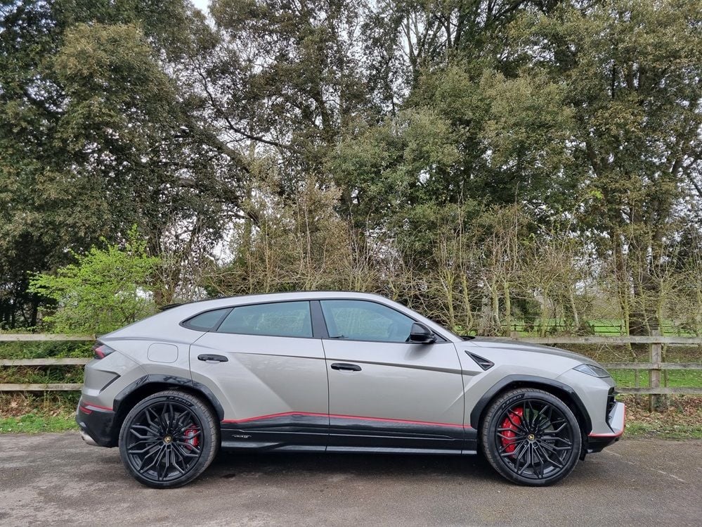 Lamborghini Urus SE