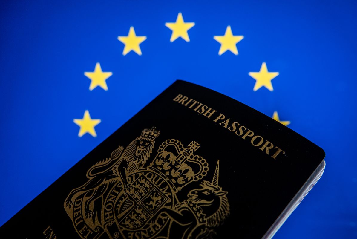 Spanish airport ‘launches Brits-only lanes’ following new border rules