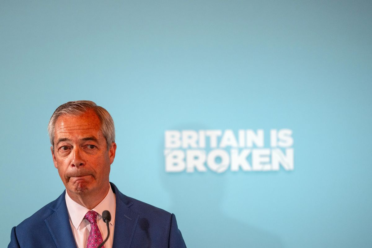 Farage accused of breaking Commons rules with undeclared £5m gift from crypto billionaire
