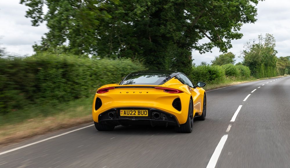 Lotus Emira