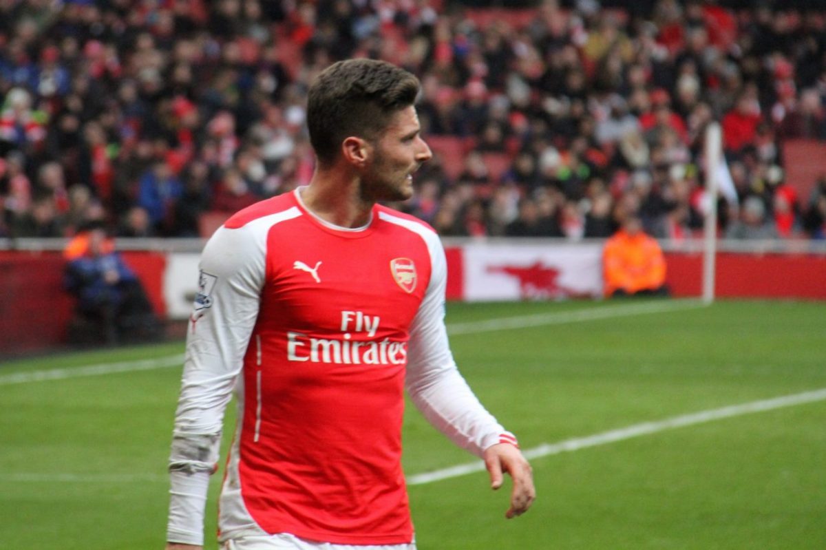 Olivier Giroud playing for Arsenal in 2014