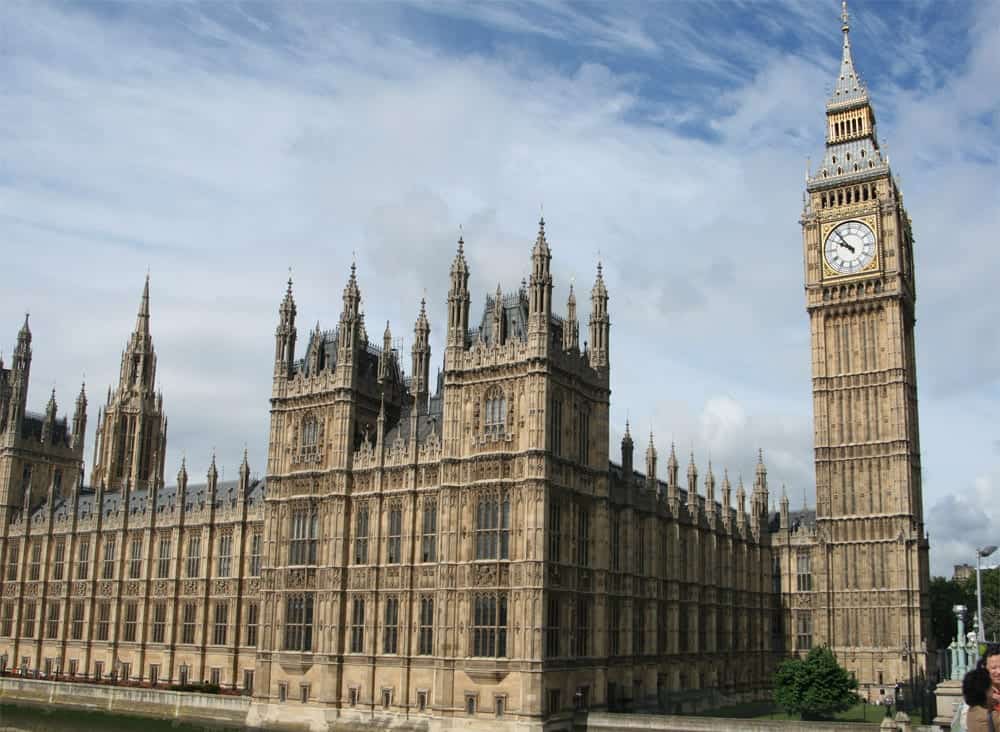 Up to £15k THIRD Pay rise for Senior MPs