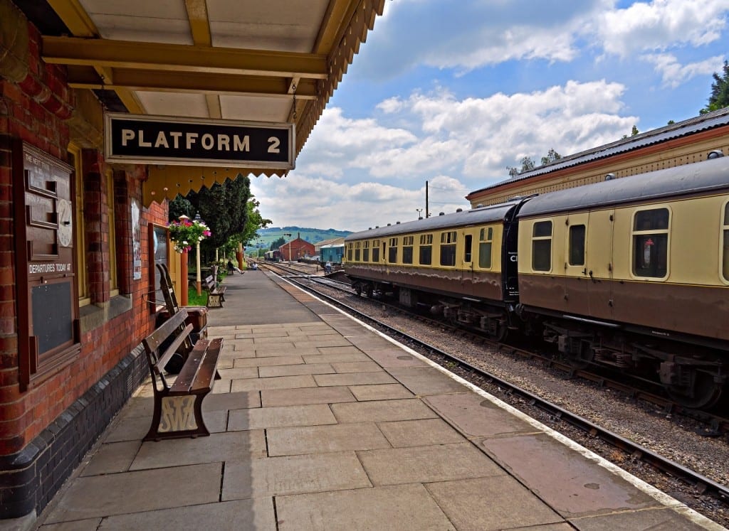 E4M9AJ Toddington Railway Station, Gloucestershire