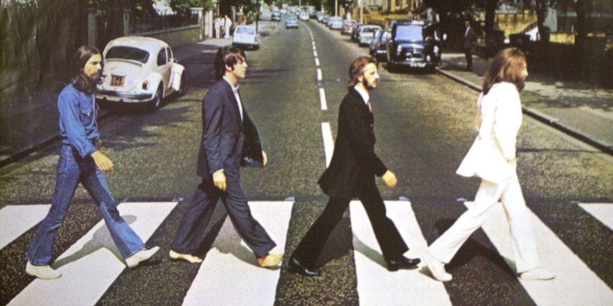 VIDEO – Cameron fails to recreate Abbey Road pic