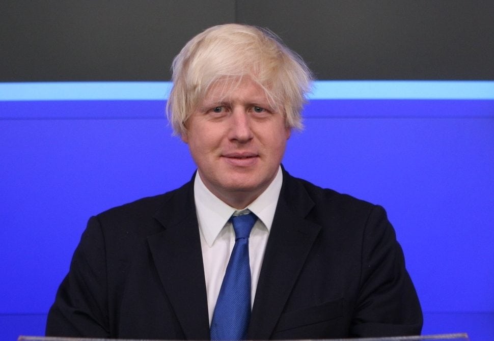 Video – Boris fails to kiss a fish