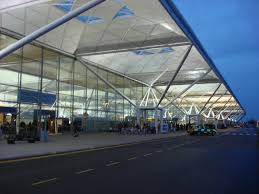 Could Stansted Become a Low-Cost Hub Airport?