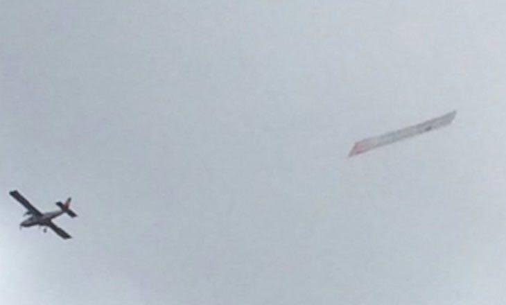 Brexit plane flies over MP Jo Cox’s memorial