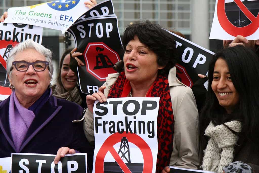 Fracking ban if Labour win election & will aim for nuclear disarmament