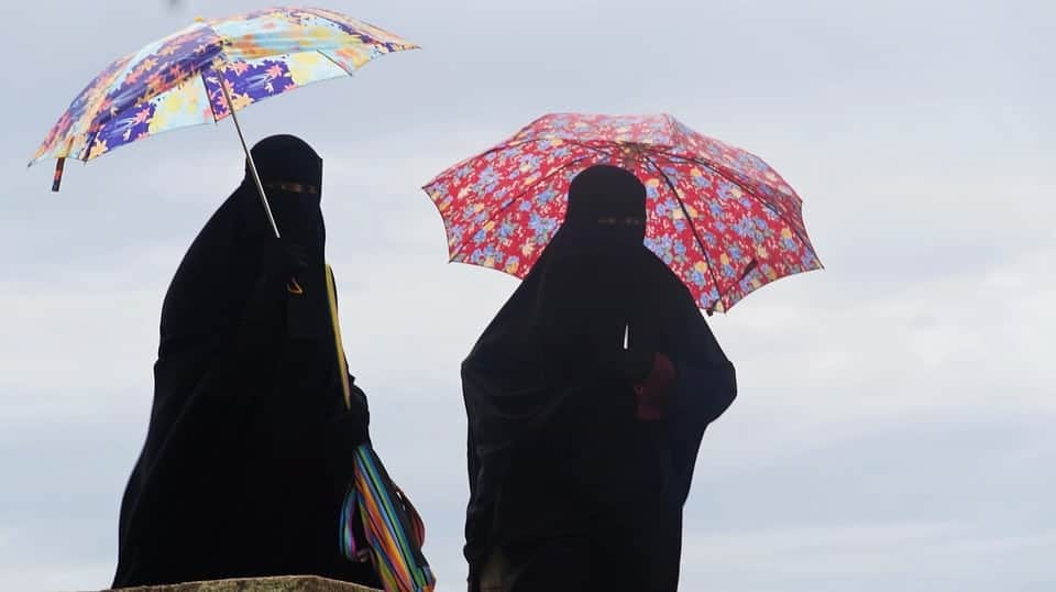 Poll indicates majority of British people want a Burka ban