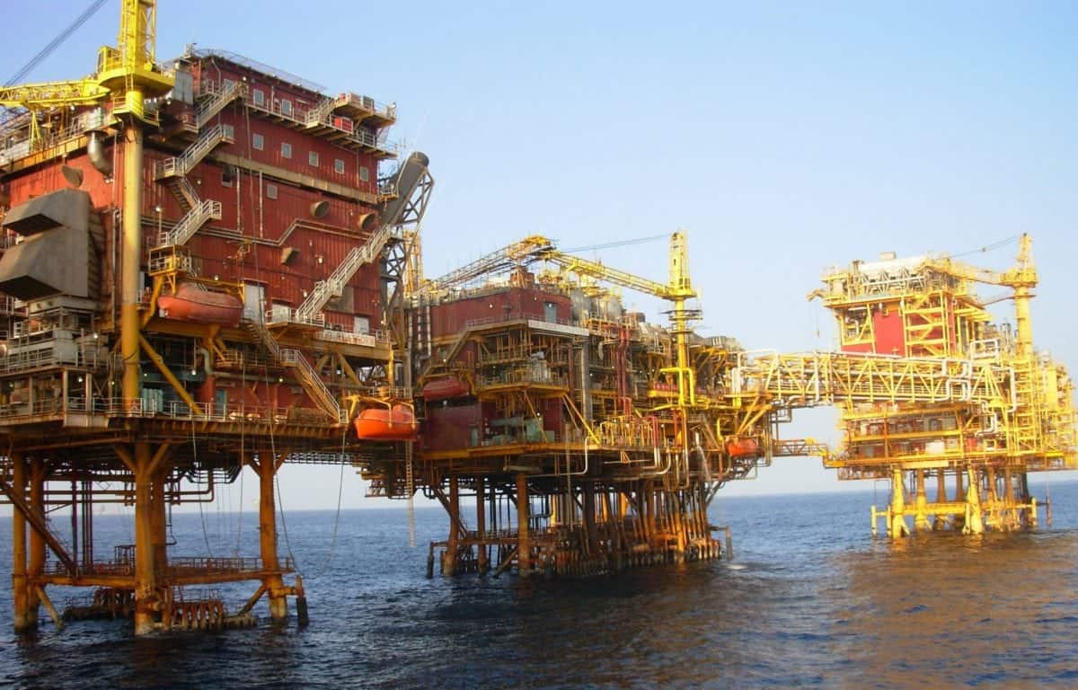 A billion barrels of recoverable oil found off the coast of Scotland