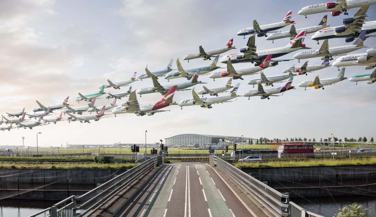 Incredible Pictures Released of the Busiest Airports in the World