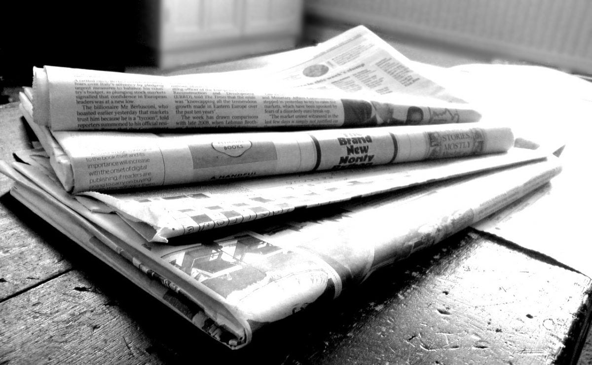How much do newspapers really pay for stories?