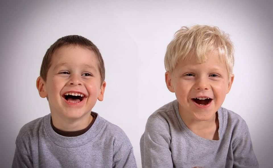 School children “f*cking love the EU” as there’s no green veg left in shop