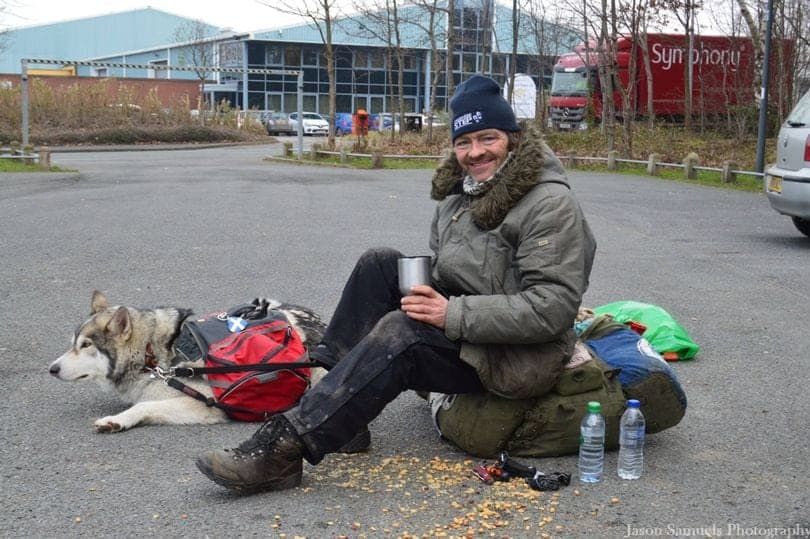 Watch – Hero litter picker collects 42 tonnes of rubbish to keep Britain tidy