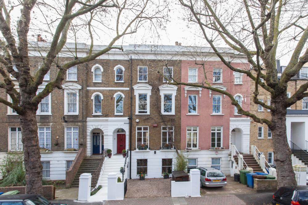 MOVING WITH THE TIMES: London house seller willing to accept Bitcoin as payment