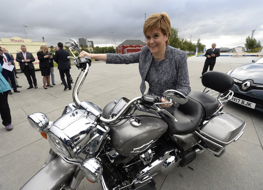 Sturgeon launches £60m innovation fund to develop low carbon infrastructure in Scotland