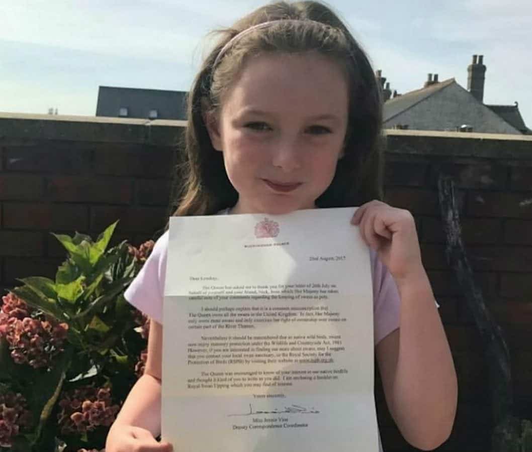 Five-year-old gets letter back from the Queen about borrowing a swan for the weekend