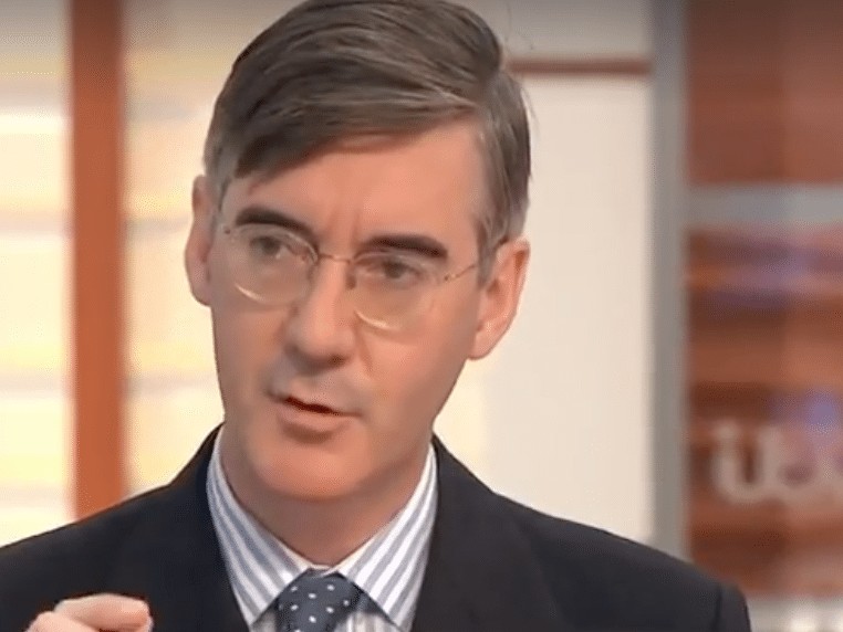 Rees-Mogg hands in letter of no-confidence to 1922 Committee