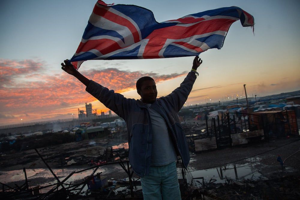 David Davis urged to keep border controls in Calais after Brexit to prevent more illegal immigrants entering Britain