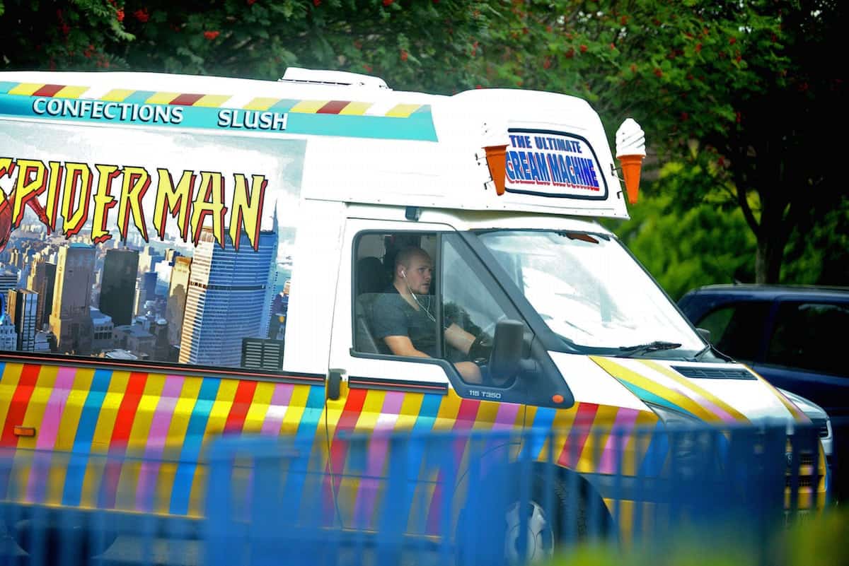 Ex Glasgow Rangers player is now…an ice cream man