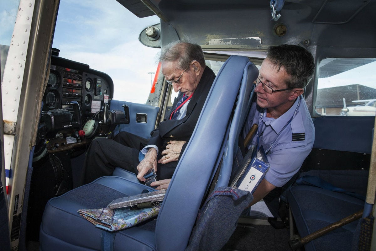 World War II pilot fulfils dream of “one last flight”
