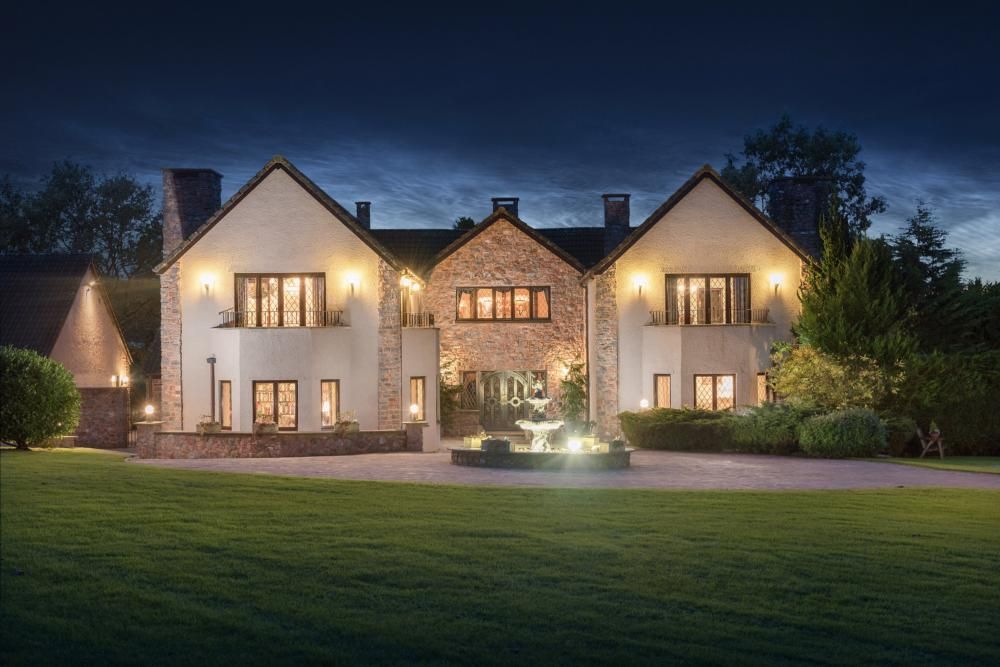 Millionaire holding competition to give away his £2.3m mansion for £10.50 a ticket