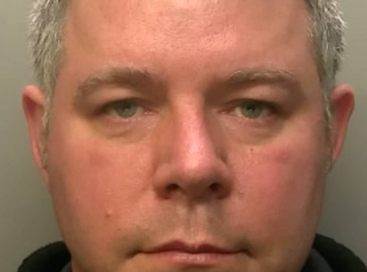 Pervert assistant head jailed for making indecent images of schoolchildren