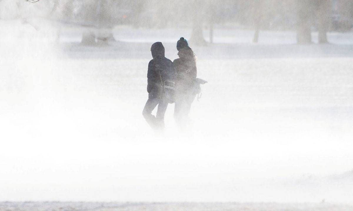 Met issues first ever ‘Red’ Weather Warning & hundreds of schools closed as UK gripped by the Beast from the East