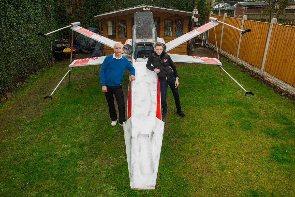 Movie extra builds a life-size version Luke Skywalker’s X-WING in his garden