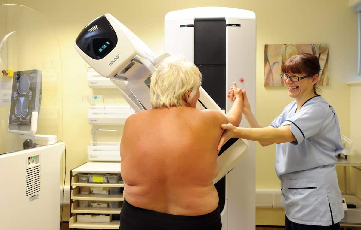Breast cancer patients ‘less likely to relapse if they undergo radiotherapy after surgery’