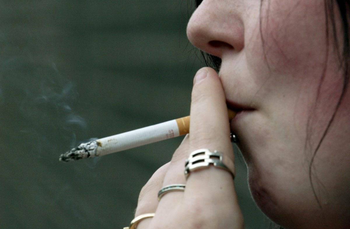 Scientists dispel smoking myth: quitting smoking actually helps lose weight