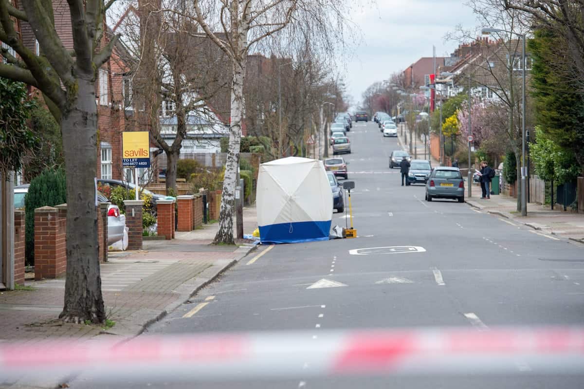 Man stabbed to death in early hours of Easter Sunday – Now 31 fatal knife attacks in capital this year