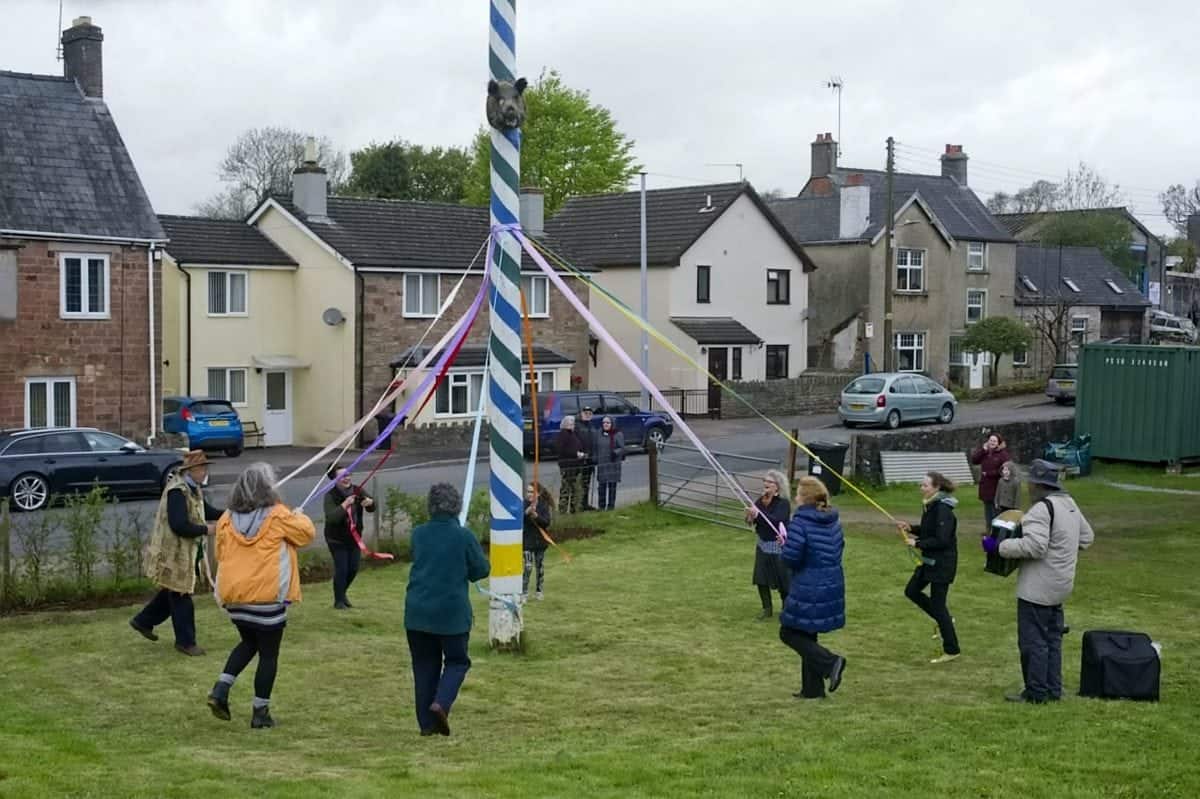 Maypole dancing comes to an end in village after centuries – because pole doesn’t have planning permission